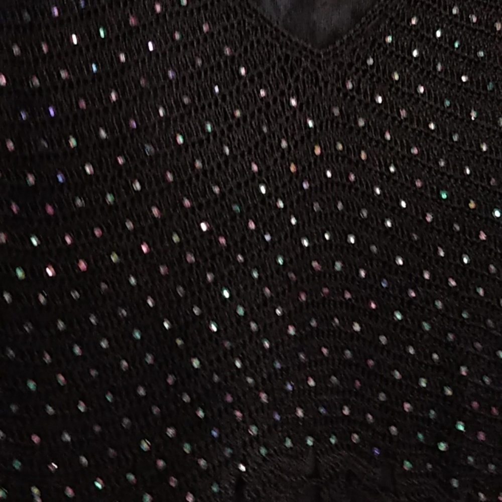 Shirt - Picture 2 of 4